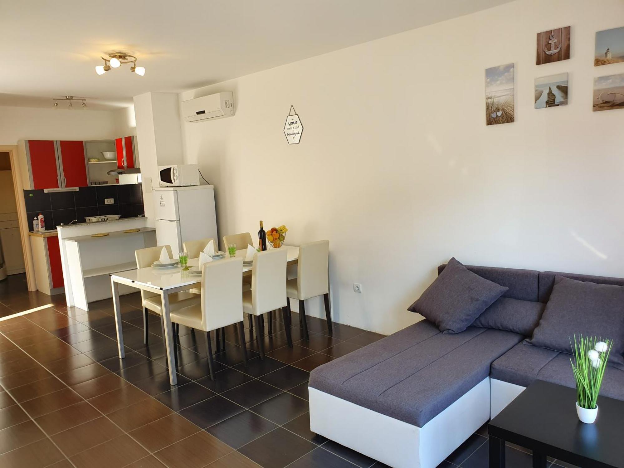 Apartments Lara Drvenik  Cameră foto